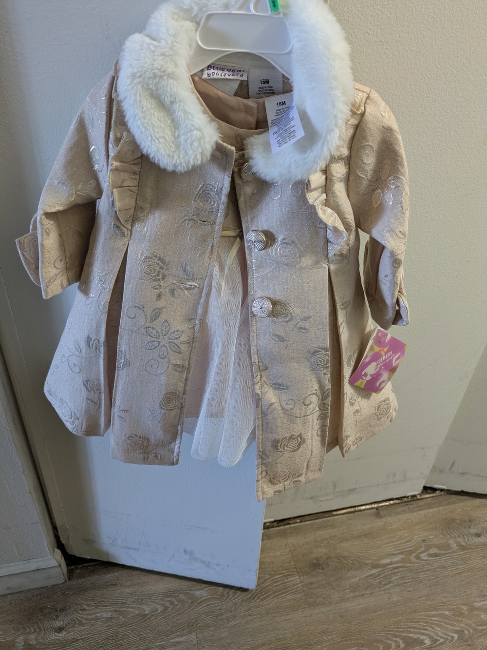 Biscotti Girls Cream Floral Coat And Dress with Faux-Fur Collar